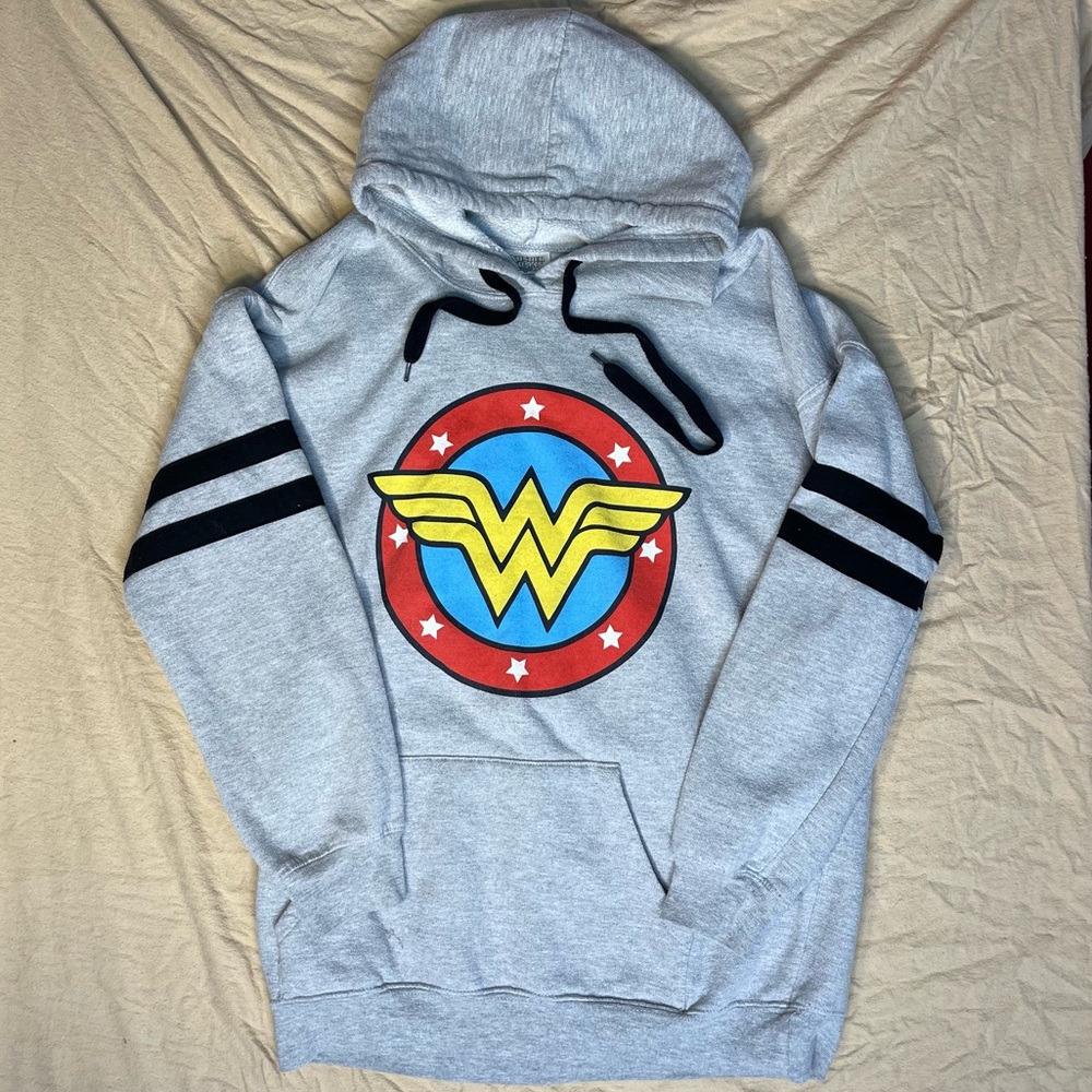 DC Comics Wonder Woman Pullover Logo Hoodie Large 11/13